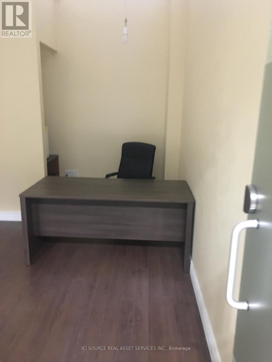 219 - 7181 Yonge Street, Markham, Ontario  L3T 0C7 - Photo 1 - N13145106