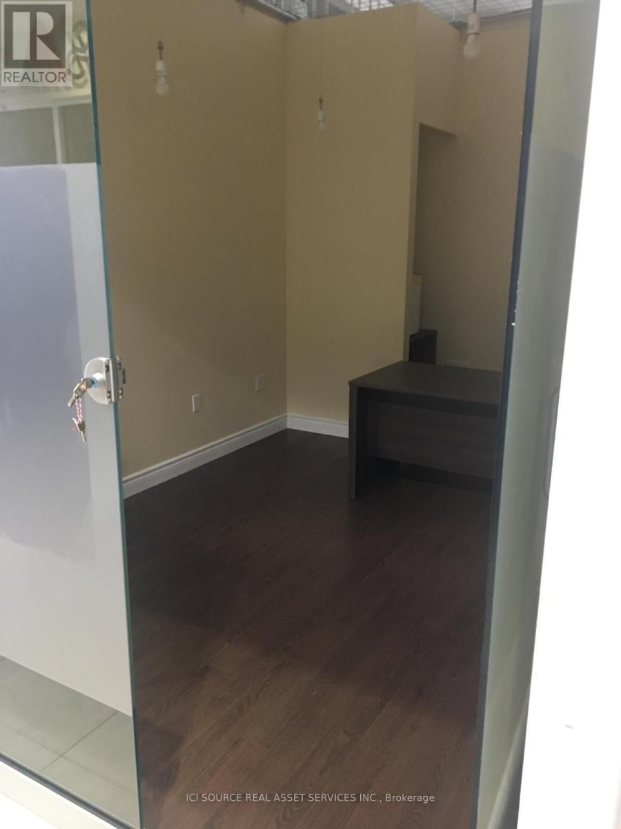 219 - 7181 Yonge Street, Markham, Ontario  L3T 0C7 - Photo 5 - N13145106