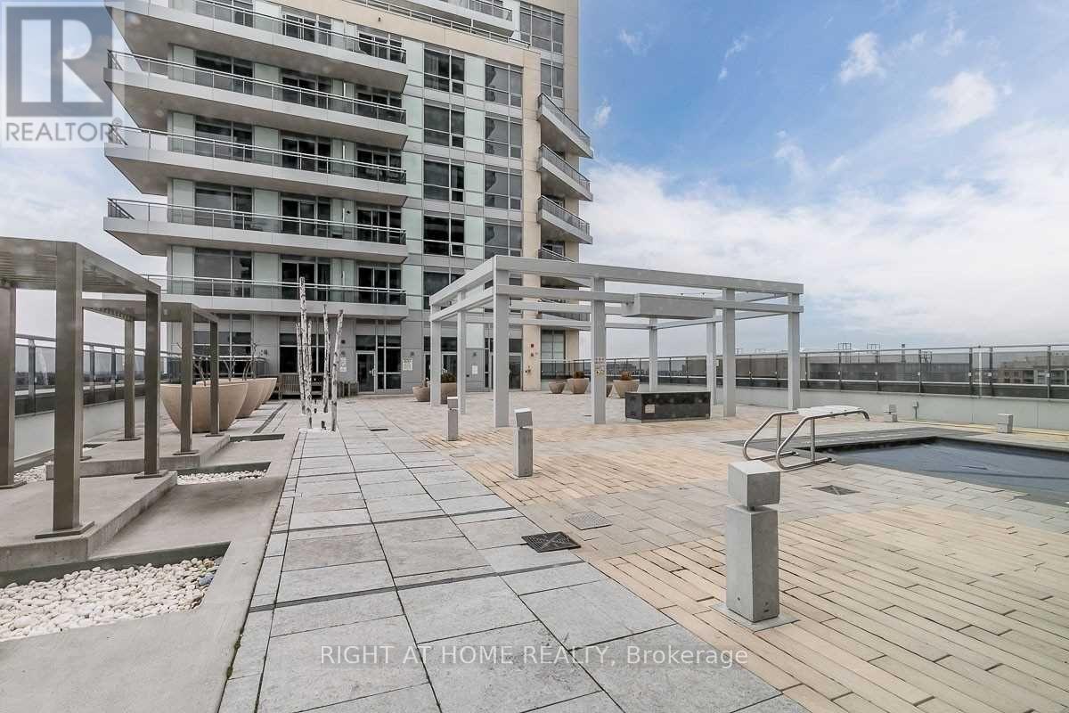 2213 - 9201 Yonge Street E, Richmond Hill, Ontario  L4C 1H9 - Photo 16 - N13145152
