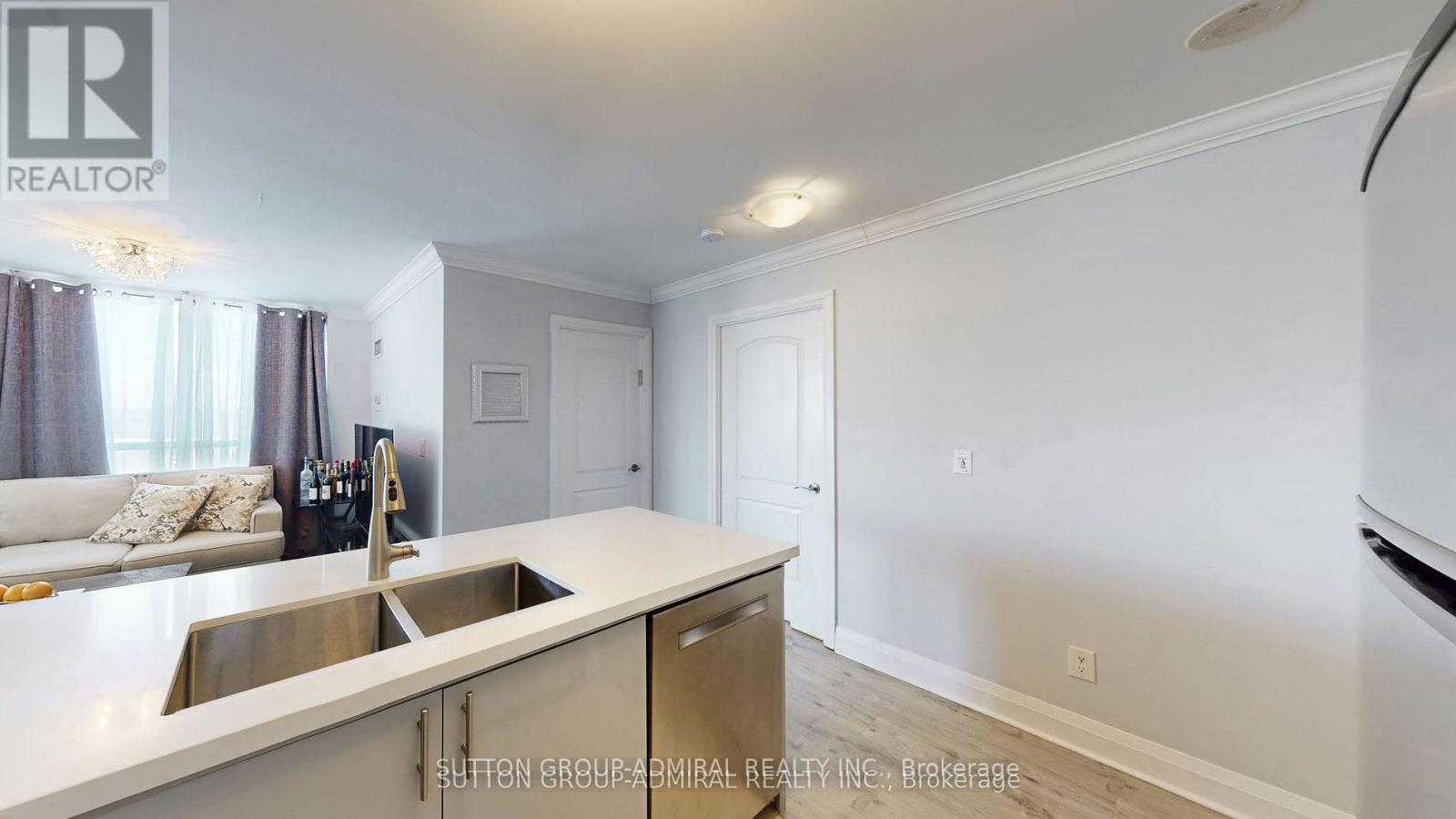 811 - 20 North Park Road, Vaughan, Ontario  L4J 0G7 - Photo 12 - N13145180