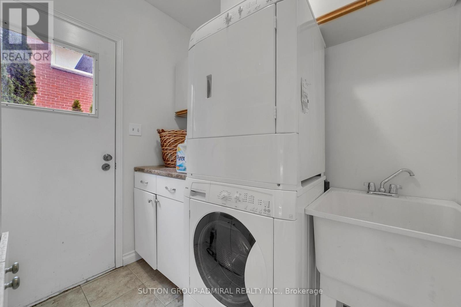 63 O'connor Crescent, Richmond Hill, Ontario L4C 7P8 - Photo 22 - N13145360