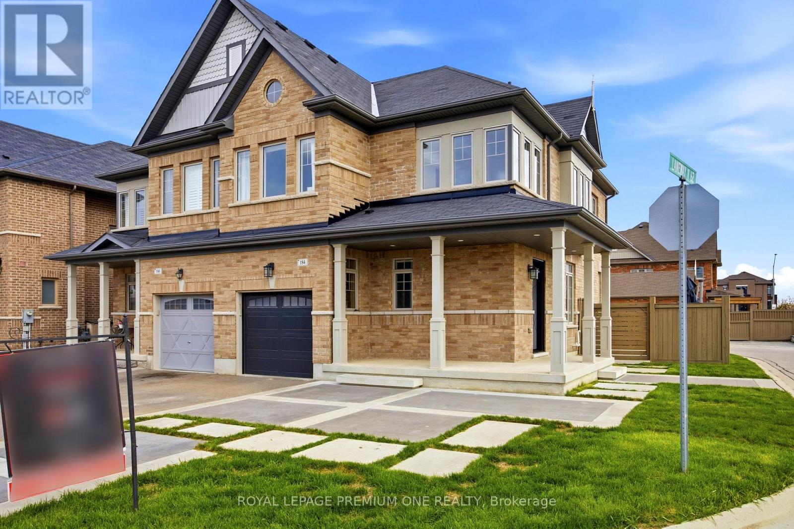 184 Kincardine Street, Vaughan, Ontario  L4H 4J2 - Photo 1 - N13145362