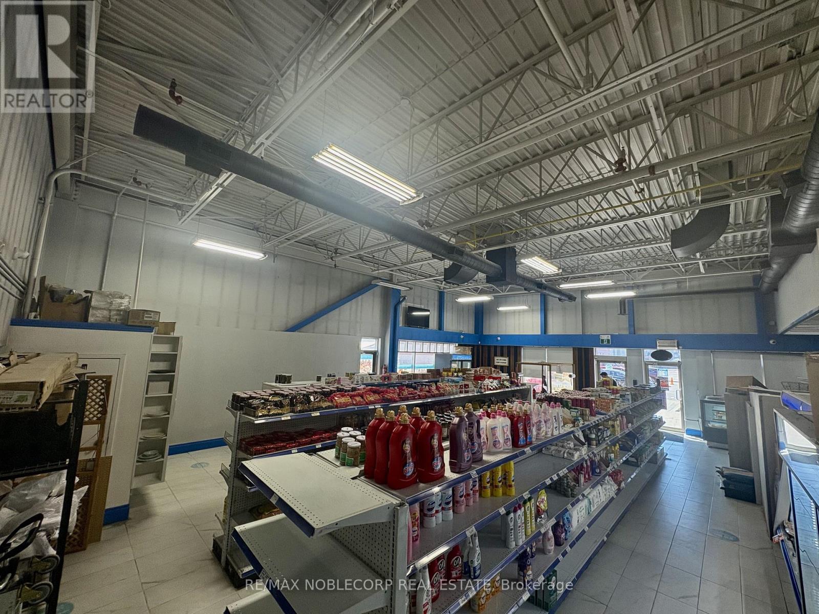 7-8 - 10501 Weston Road, Vaughan, Ontario L4H 4G8 - Photo 4 - N13145382