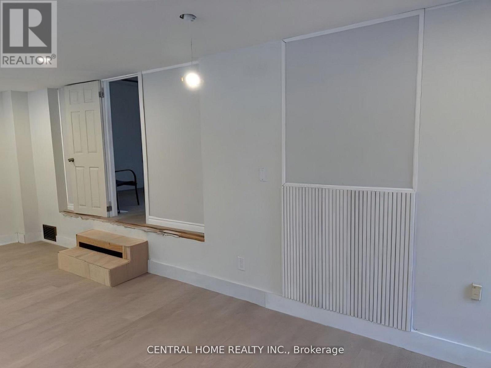 206 Parkview Crescent, Newmarket, Ontario  L3Y 2C8 - Photo 17 - N13145452