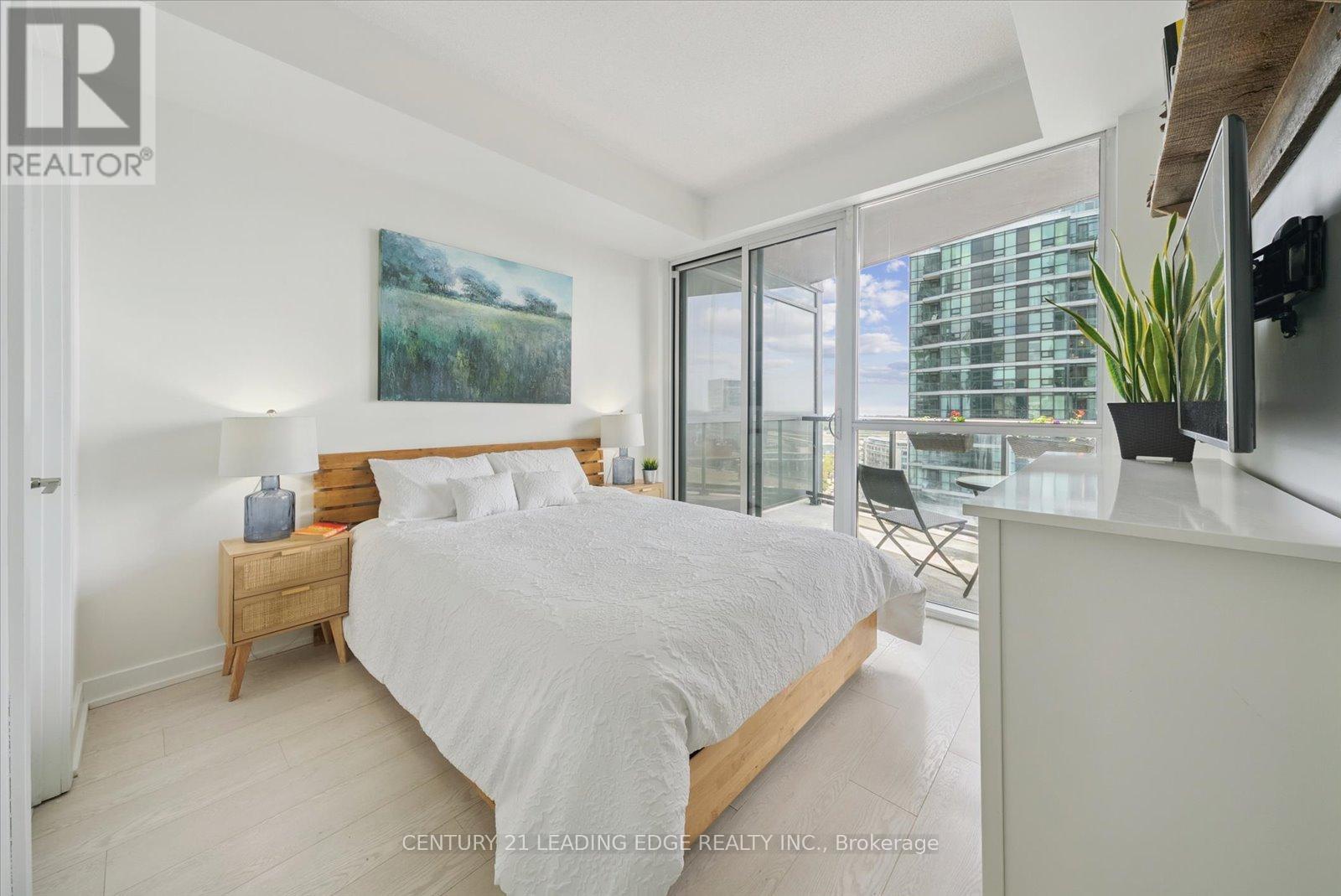 2111 - 20 Bruyeres Mews, Toronto, Ontario  M5V 0G8 - Photo 15 - C13139882