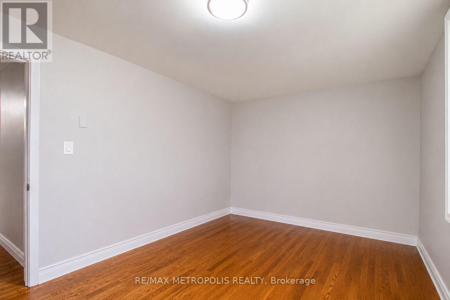 1098 Cedar Street, Oshawa, Ontario L1J 3R9 - Photo 8 - E13032494