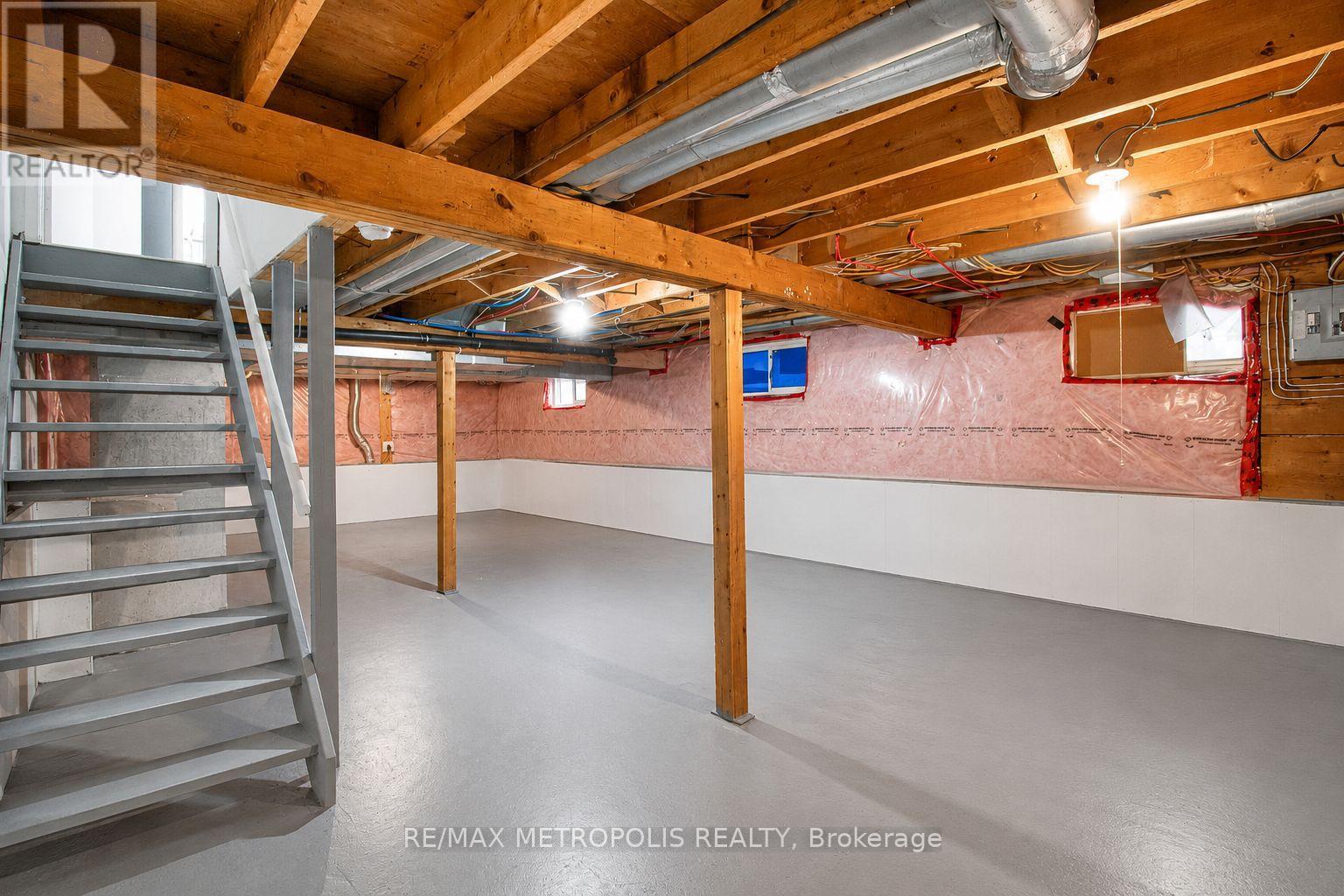 1098 Cedar Street, Oshawa, Ontario L1J 3R9 - Photo 6 - E13032494