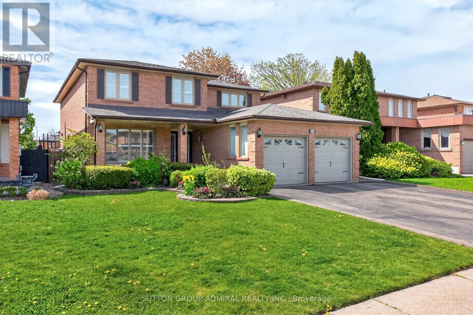 33 Triton Avenue, Vaughan, Ontario  L4L 6S4 - Photo 3 - N13145038