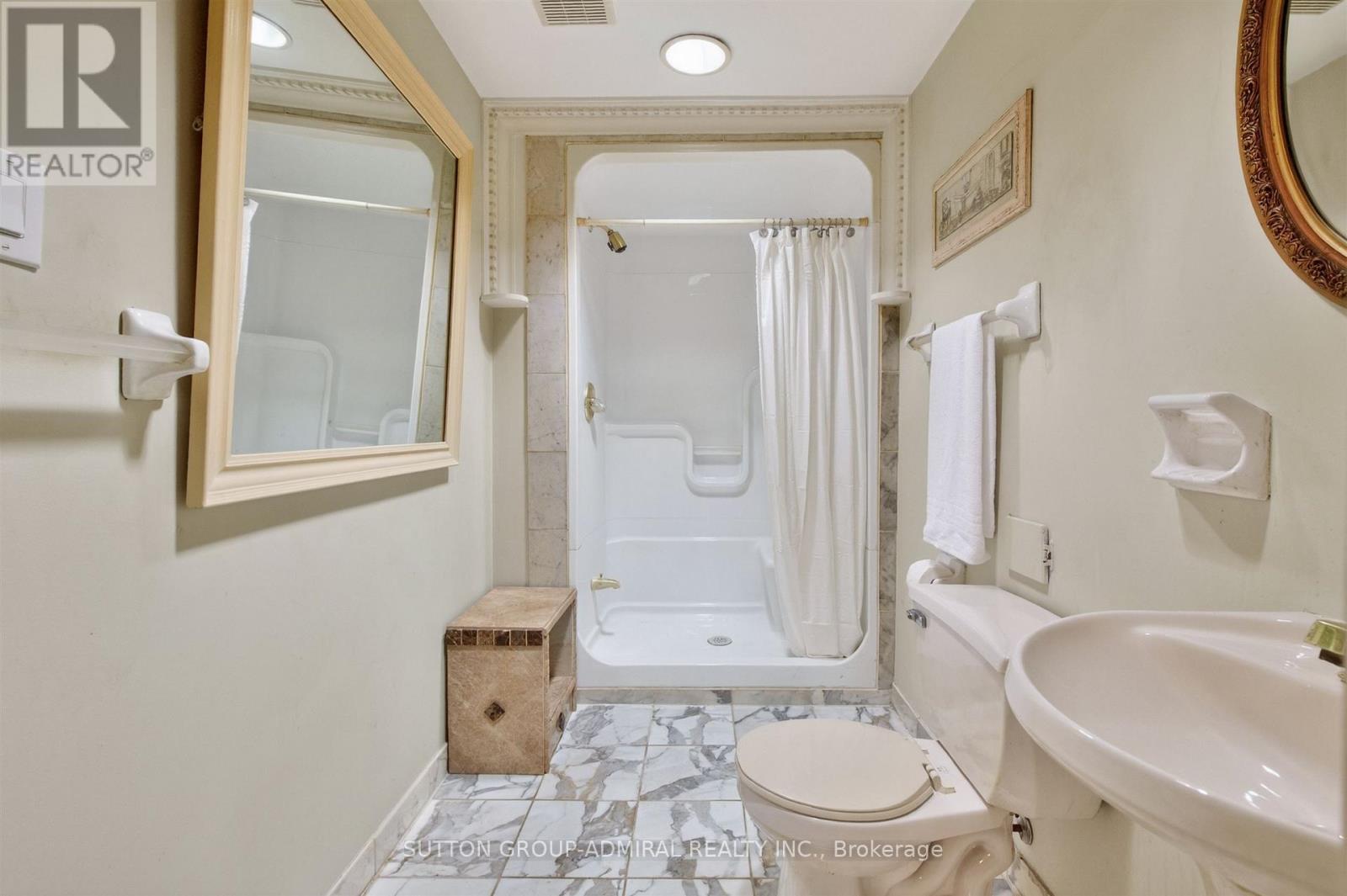 33 Triton Avenue, Vaughan, Ontario  L4L 6S4 - Photo 21 - N13145038