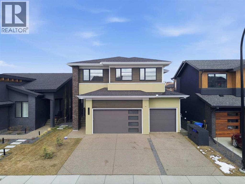 1104 Cranbrook Gardens SE, Calgary, Alberta