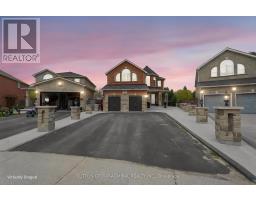 46 BALMORAL PLACE, Barrie, Ontario