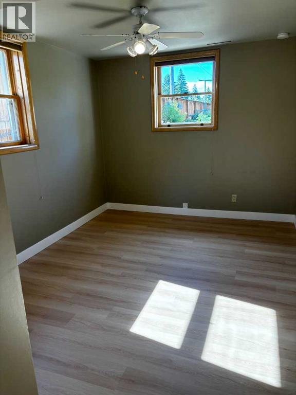 403 30 Avenue Nw, Calgary, Alberta  T2M 2N5 - Photo 24 - A2305466