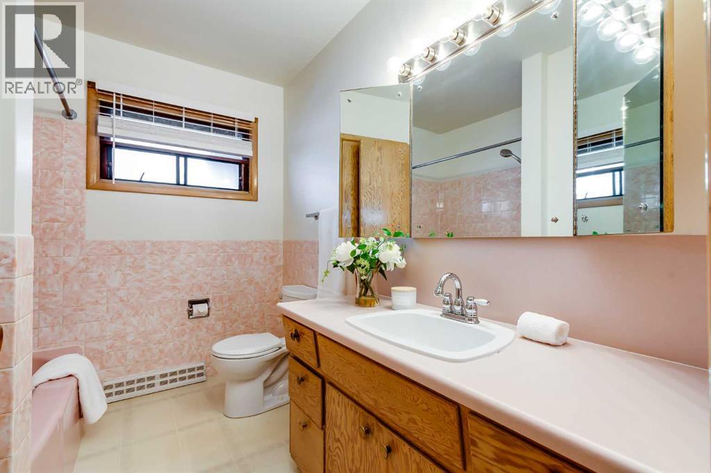 403 30 Avenue Nw, Calgary, Alberta  T2M 2N5 - Photo 18 - A2305466