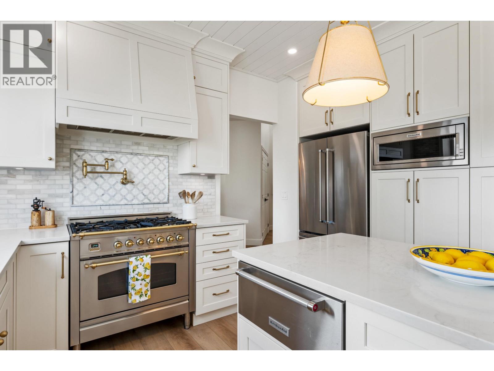 2876 Woodsia Place, Coquitlam, British Columbia  V3E 2Y2 - Photo 8 - R3116997