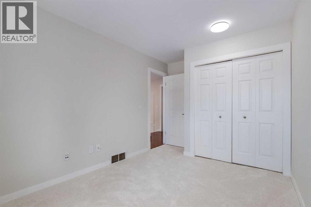 117 Straddock Terrace SW, Calgary, Alberta  T3H 2T4 - Photo 47 - A2309210