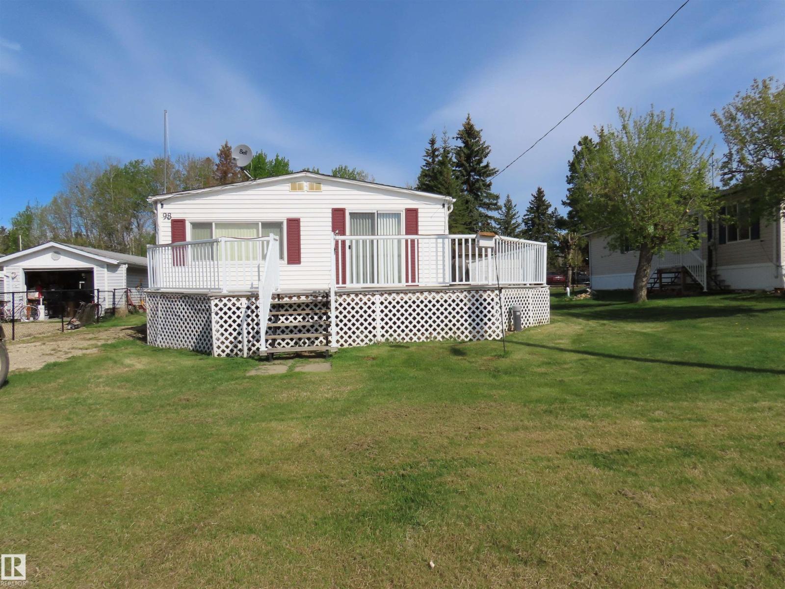 98 Lakeview DR, rural lac ste. anne county, Alberta