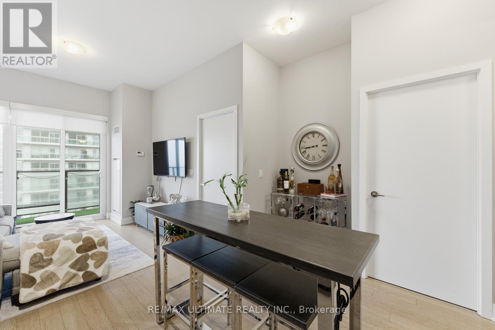 1414 - 30 Shore Breeze Drive, Toronto, Ontario  M8V 0J1 - Photo 8 - W13145120