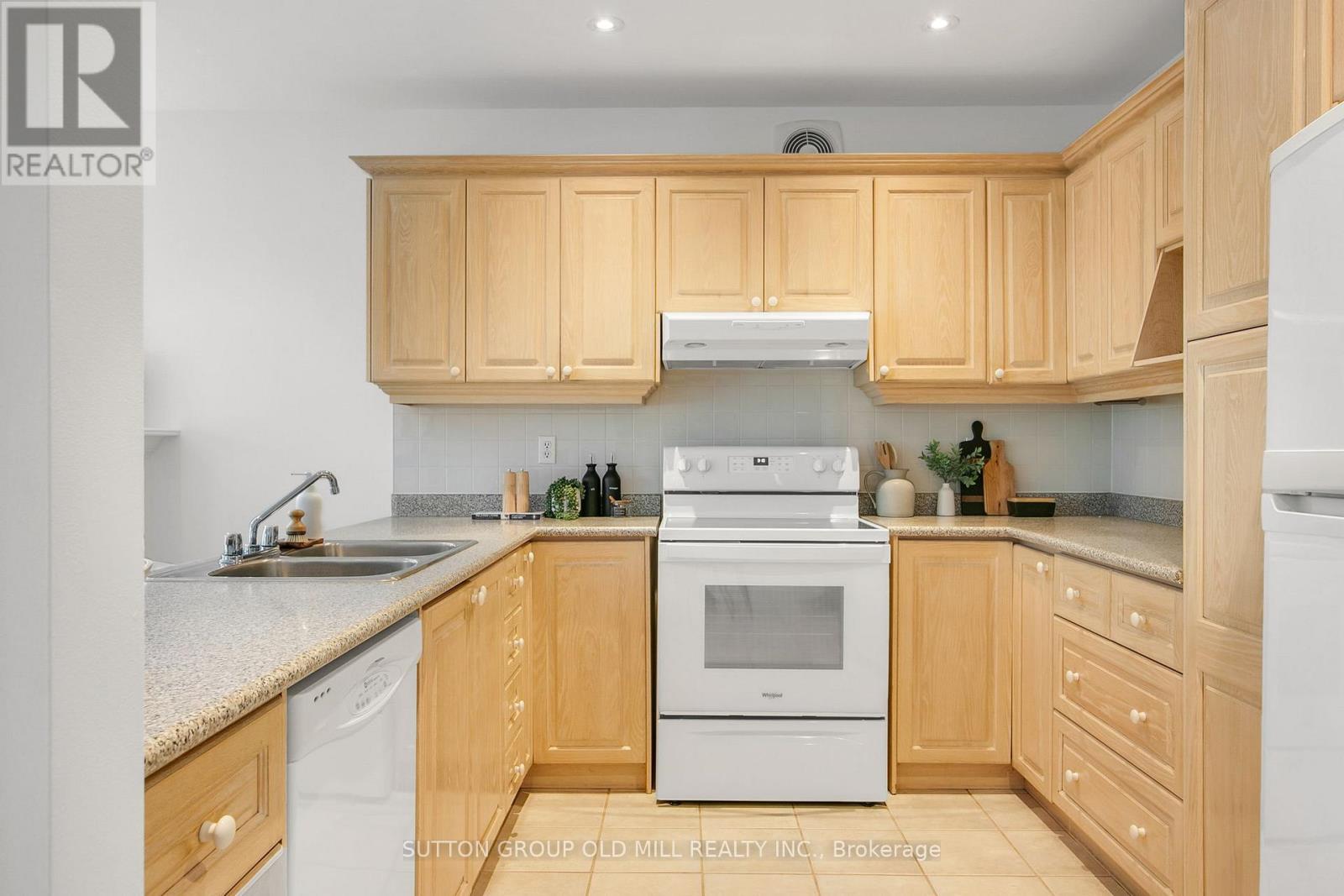 267 Windermere Avenue, Toronto, Ontario M6S 3K4 - Photo 19 - W13145212
