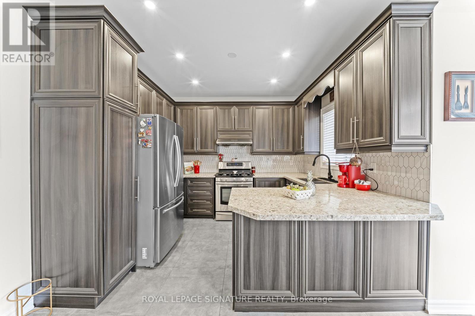 16 Clearjoy Street, Brampton, Ontario  L6V 4P1 - Photo 12 - W13145220