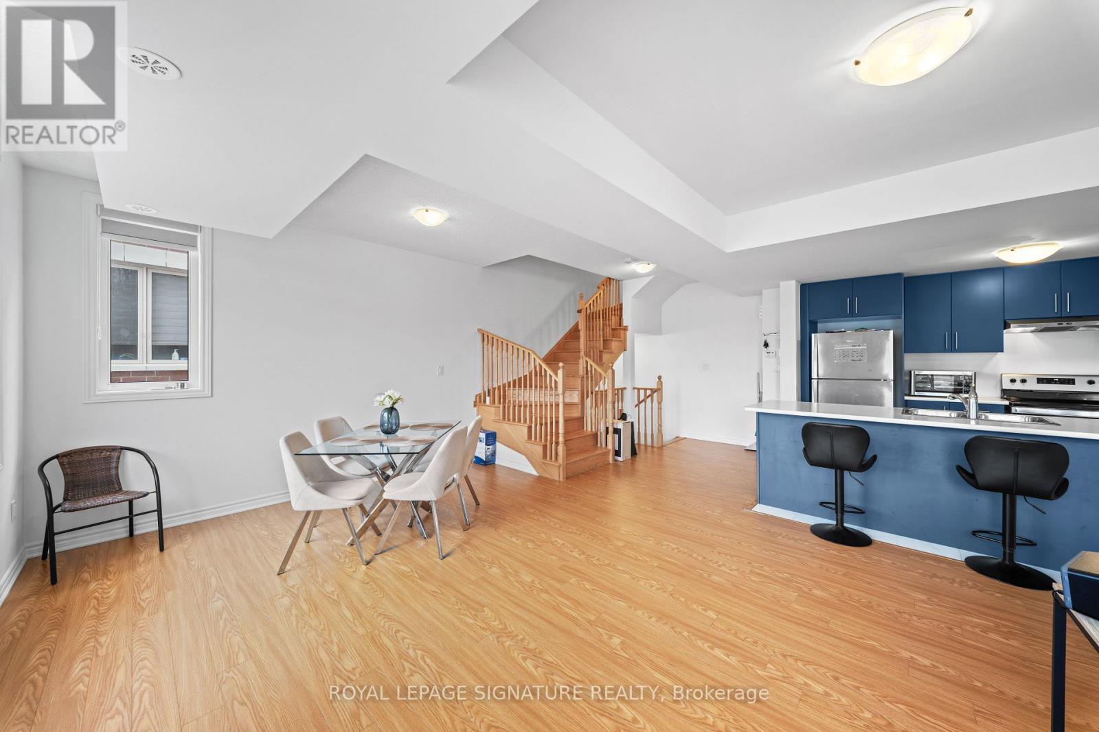429 Dougall Avenue, Caledon, Ontario  L7C 4L5 - Photo 10 - W13145314