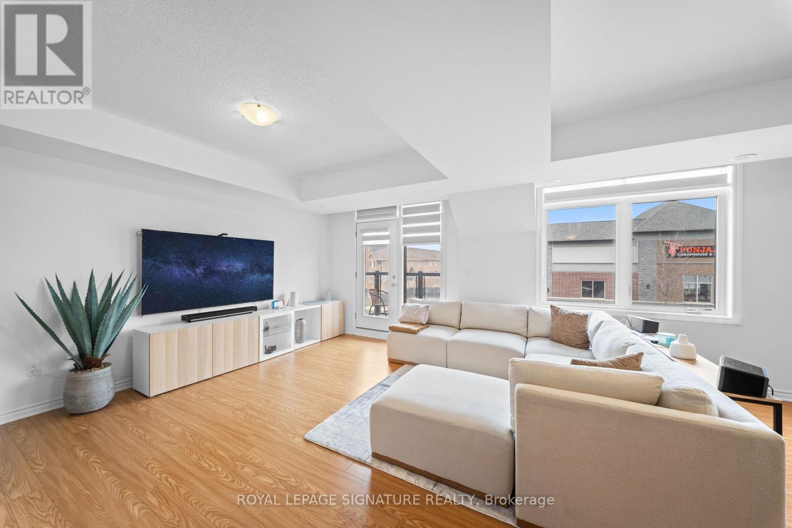 429 Dougall Avenue, Caledon, Ontario  L7C 4L5 - Photo 11 - W13145314