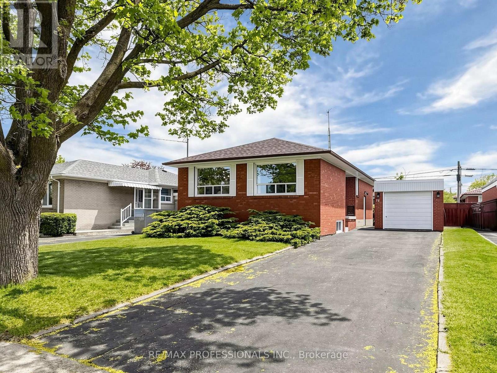 72 FROST STREET, Toronto, Ontario
