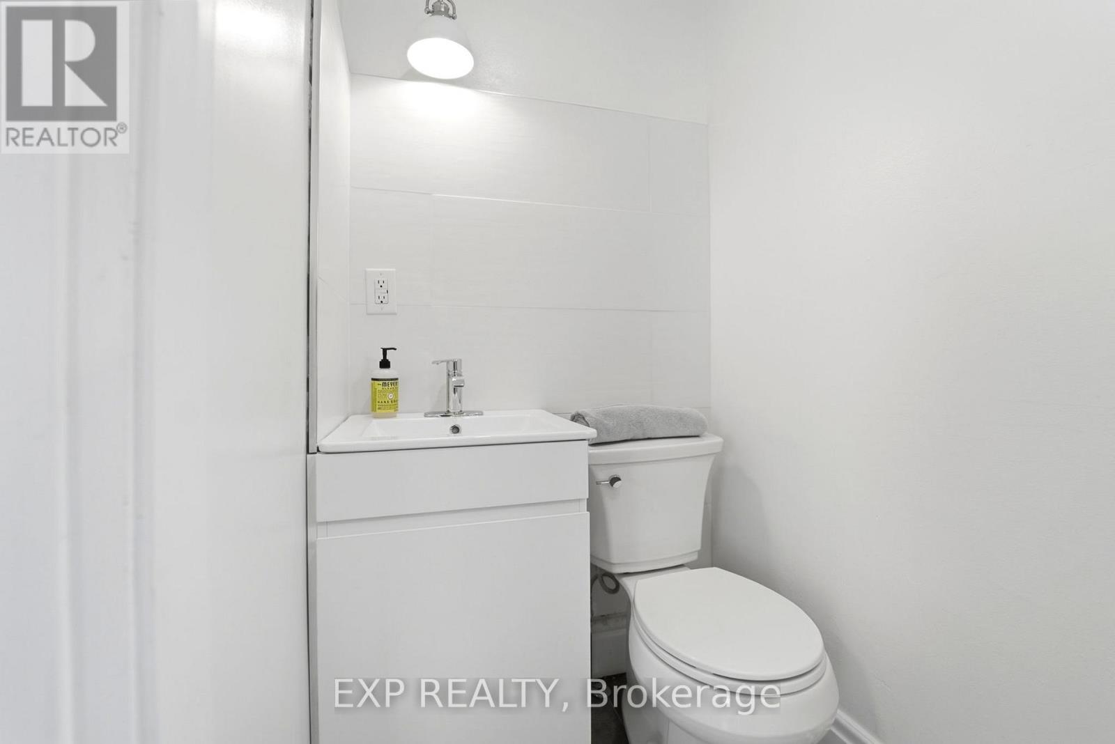 15 Avenue Place, Welland, Ontario  L3B 4B2 - Photo 17 - X13145176