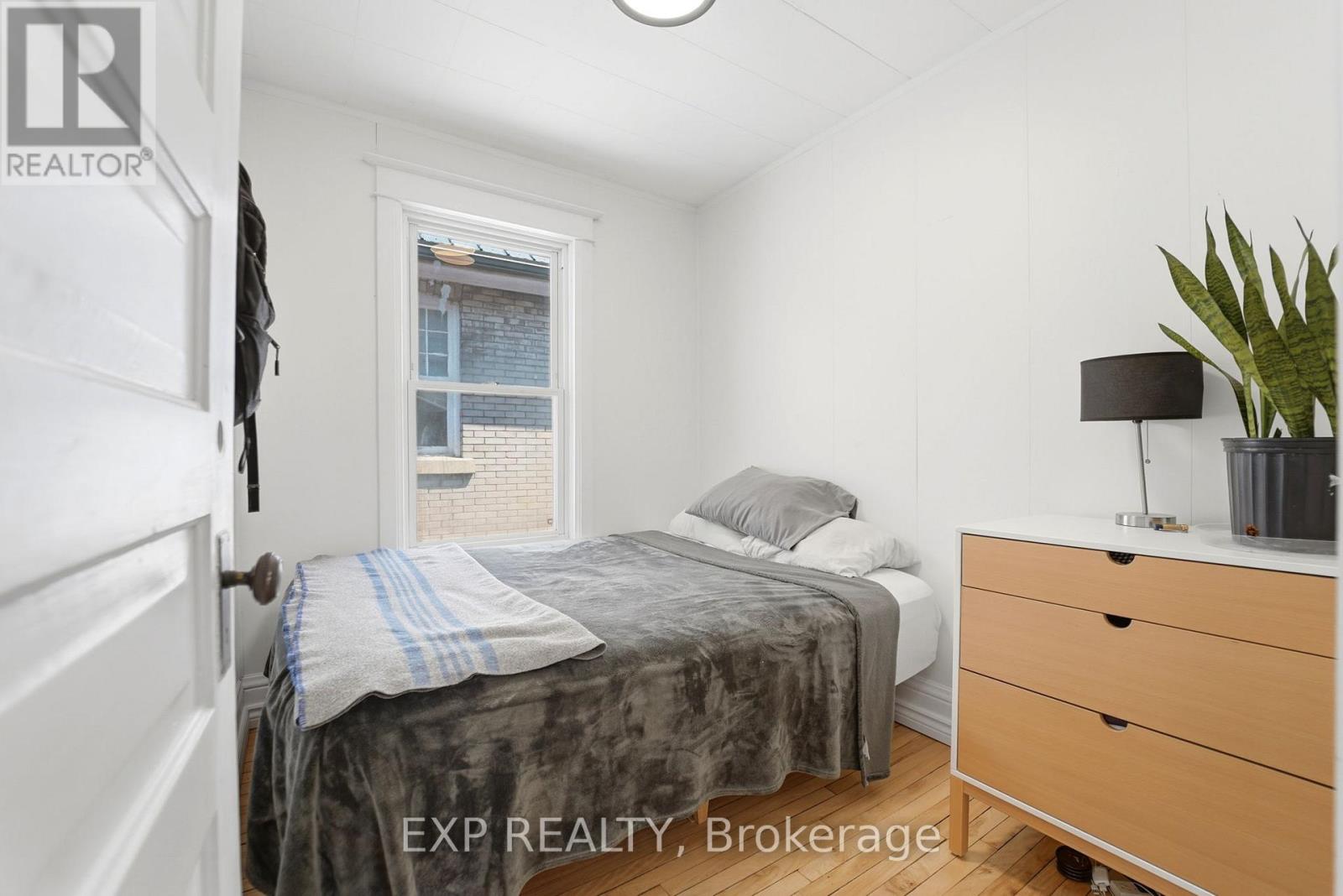 15 Avenue Place, Welland, Ontario  L3B 4B2 - Photo 23 - X13145176