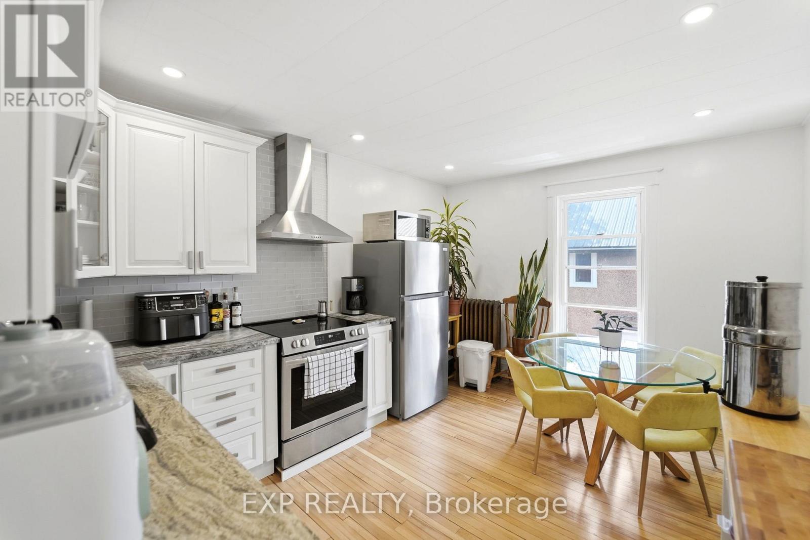 15 Avenue Place, Welland, Ontario  L3B 4B2 - Photo 24 - X13145176