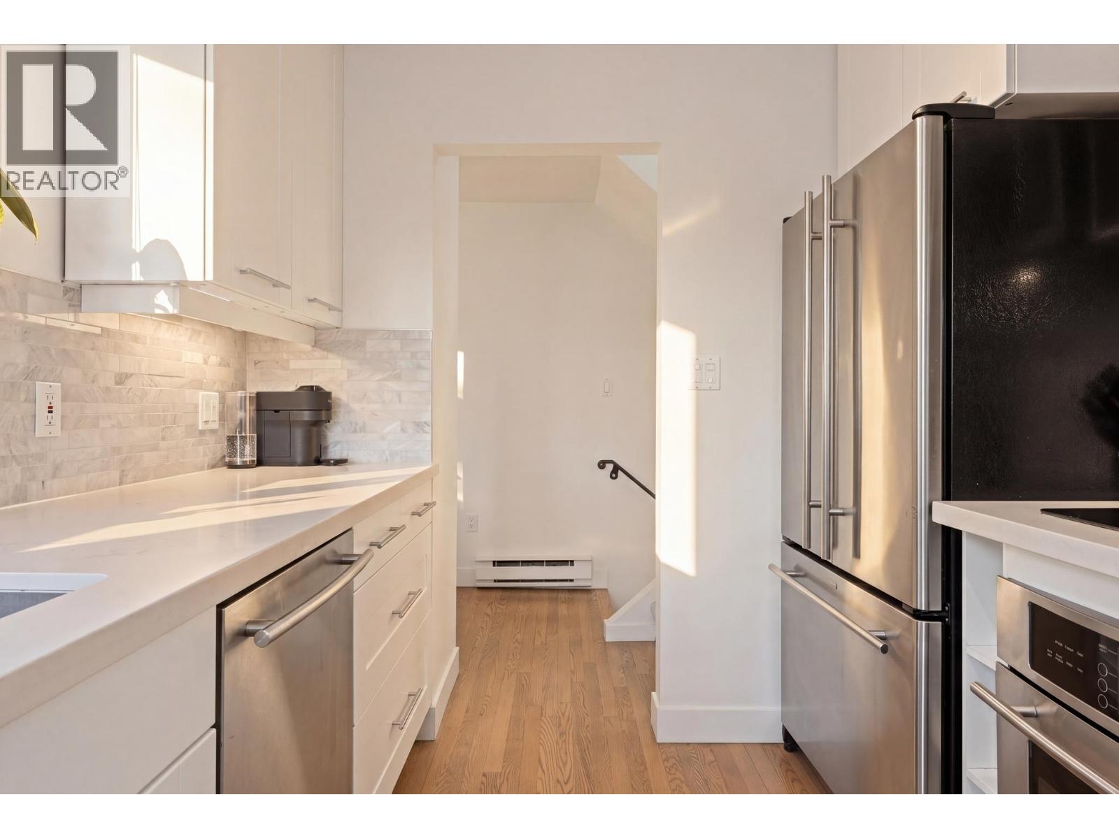 2558 W 4th Avenue, Vancouver, British Columbia  V6K 1P6 - Photo 13 - R3124995