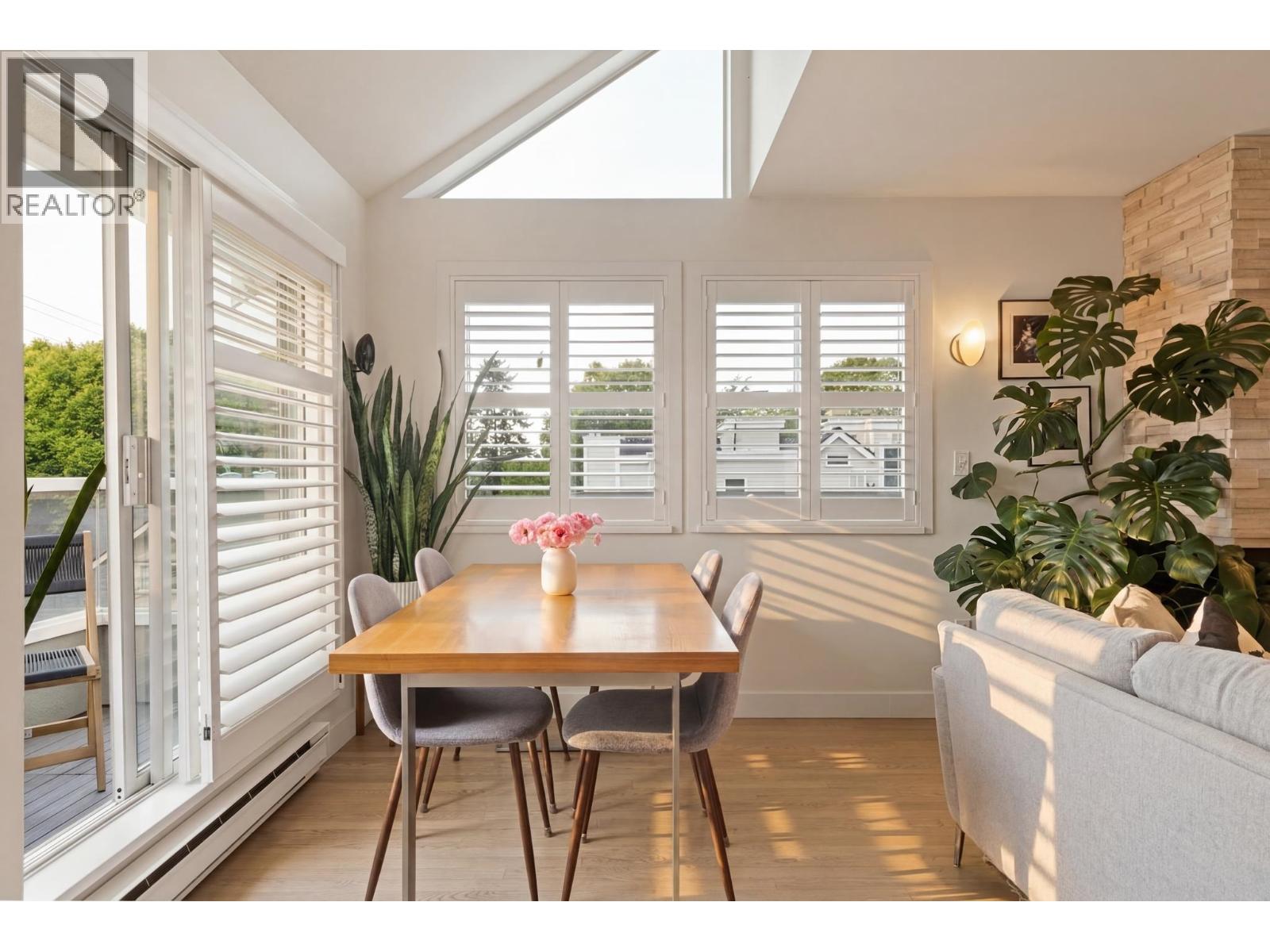 2558 W 4th Avenue, Vancouver, British Columbia  V6K 1P6 - Photo 5 - R3124995