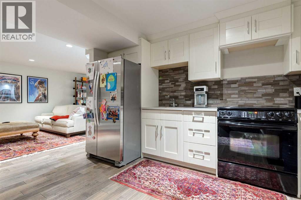 3207 24a Street SW, Calgary, Alberta  T3E 1W6 - Photo 36 - A2294008