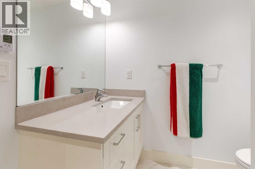 3207 24a Street SW, Calgary, Alberta  T3E 1W6 - Photo 42 - A2294008