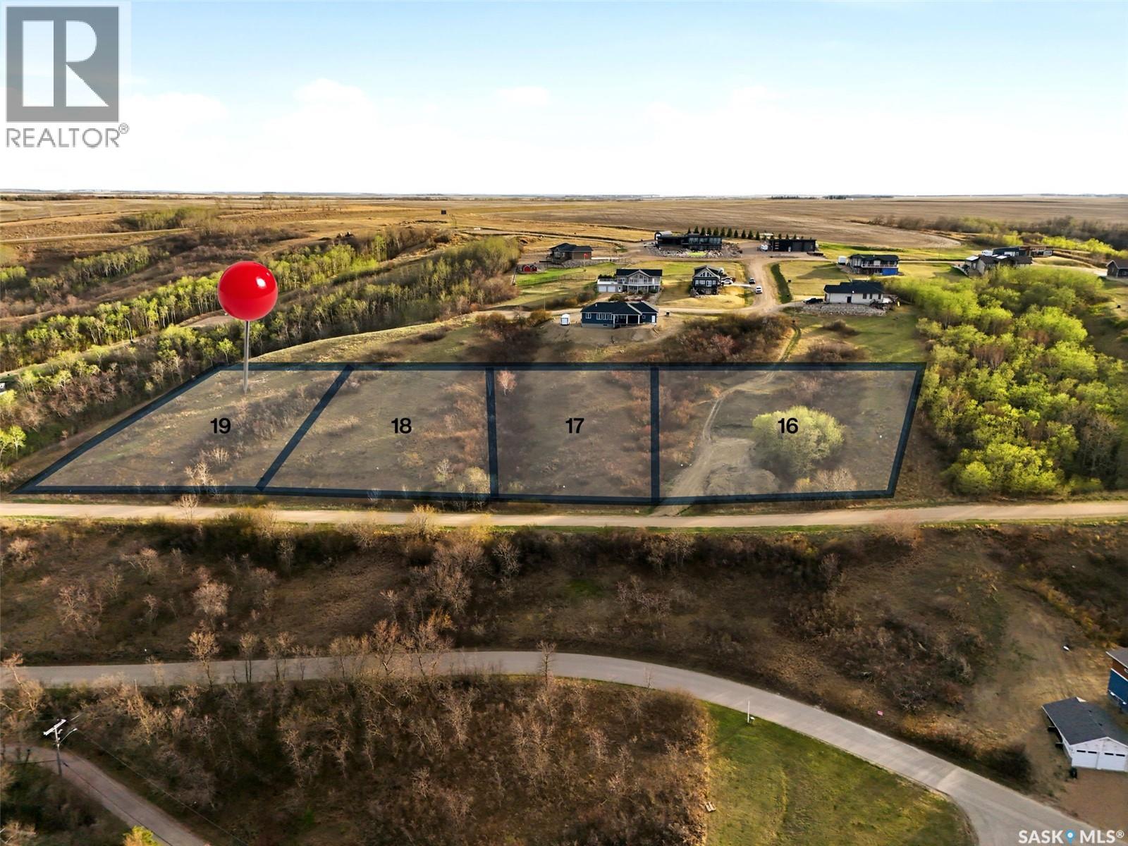 633 Berry Hills ROAD, Katepwa Beach, Saskatchewan