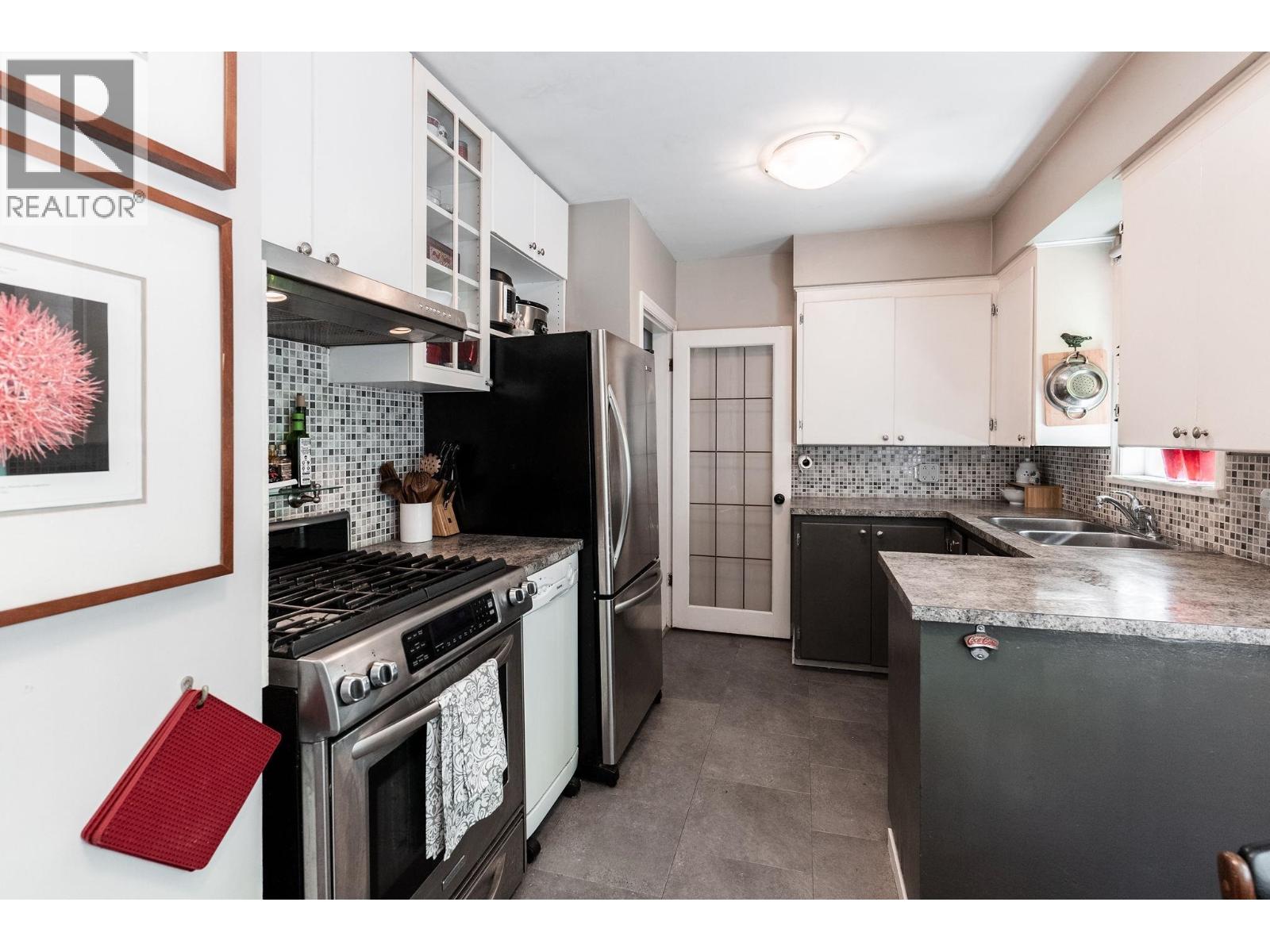 4291 Brant Street, Vancouver, British Columbia  V5N 5B5 - Photo 10 - R3124949