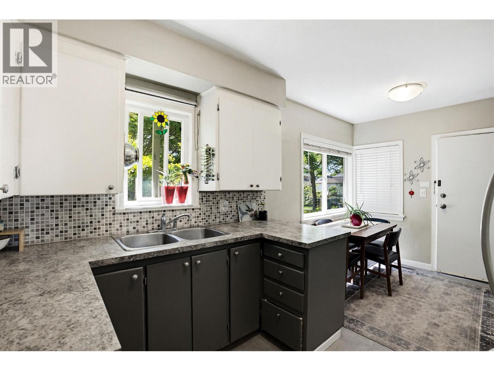 4291 Brant Street, Vancouver, British Columbia  V5N 5B5 - Photo 7 - R3124949