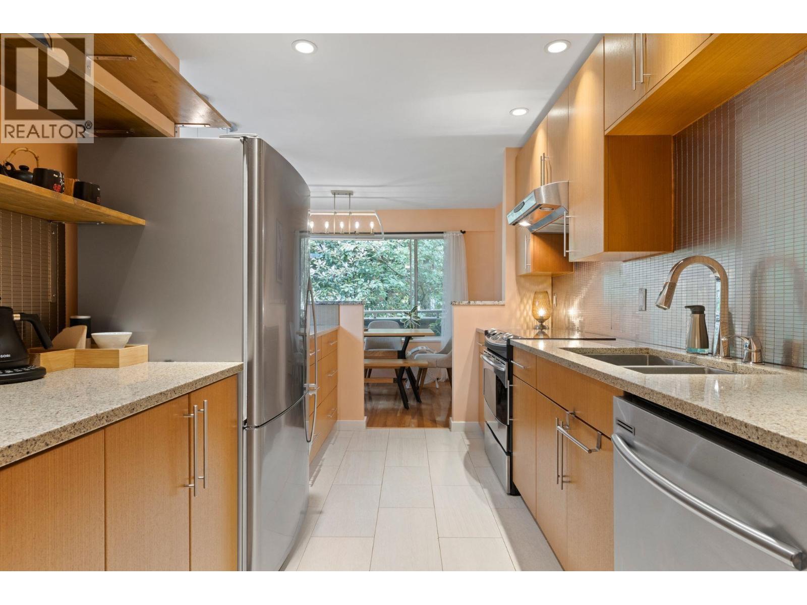 304 1777 W 13th Avenue, Vancouver, British Columbia  V6J 2H2 - Photo 9 - R3124653