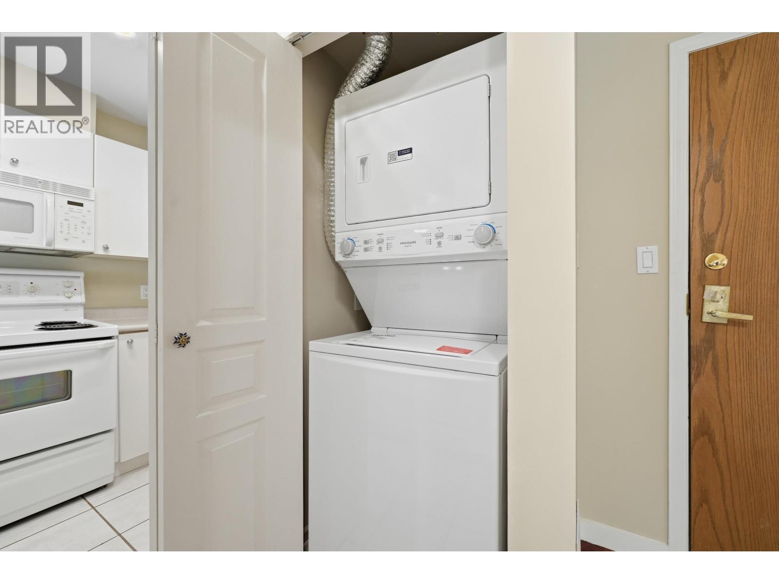 202 3590 W 26th Avenue, Vancouver, British Columbia  V6S 1N9 - Photo 12 - R3125002