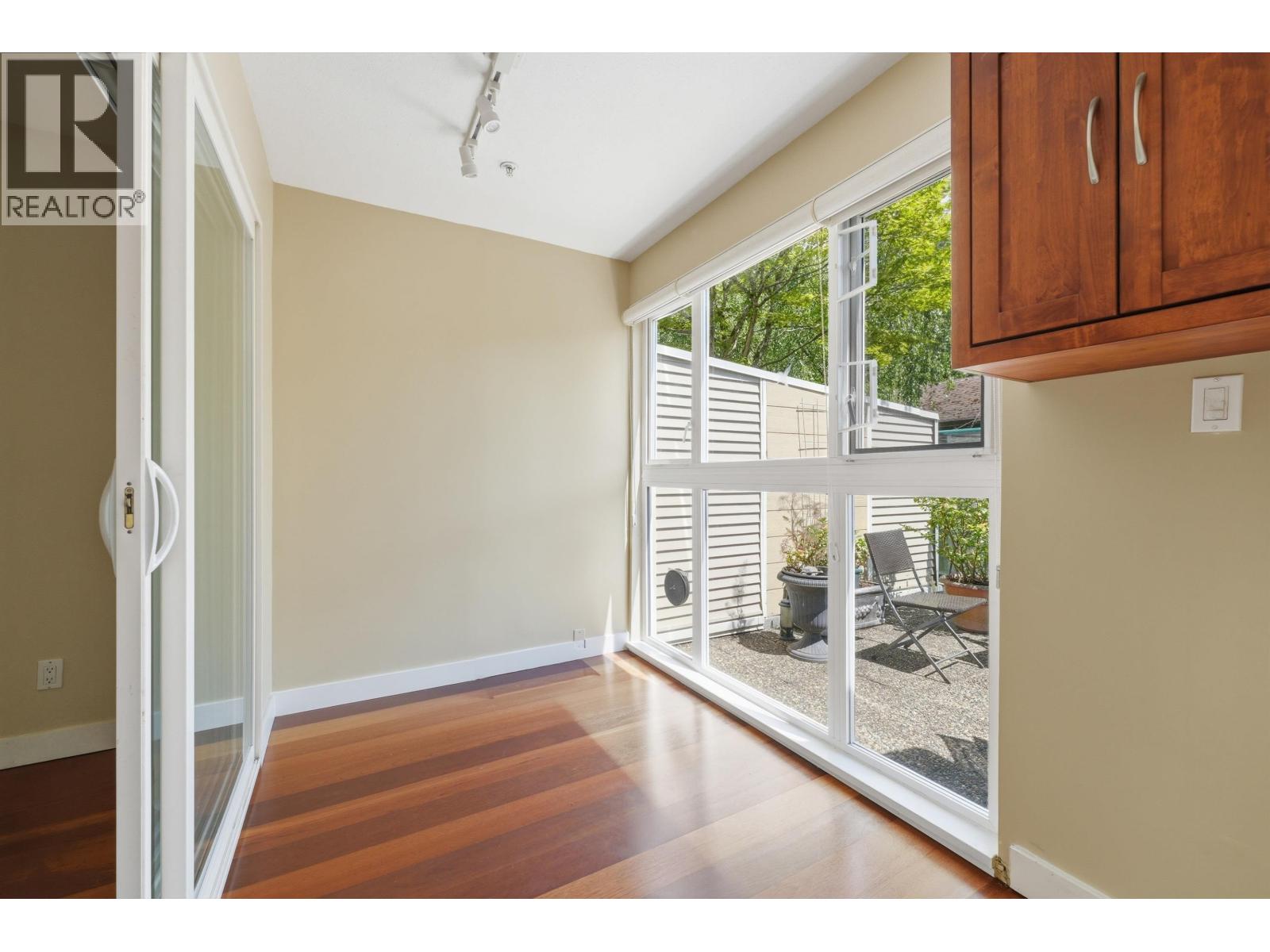 202 3590 W 26th Avenue, Vancouver, British Columbia  V6S 1N9 - Photo 4 - R3125002