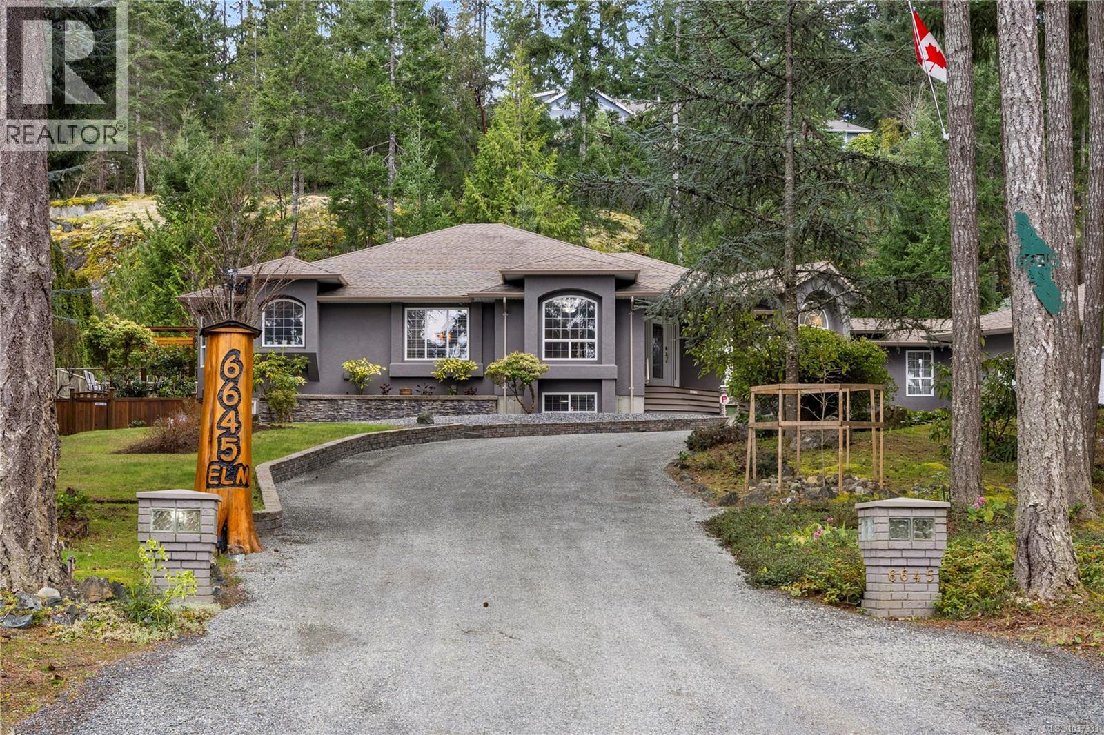 6645 Elm Rd, Lantzville, British Columbia  V0R 2H0 - Photo 1 - 1037333
