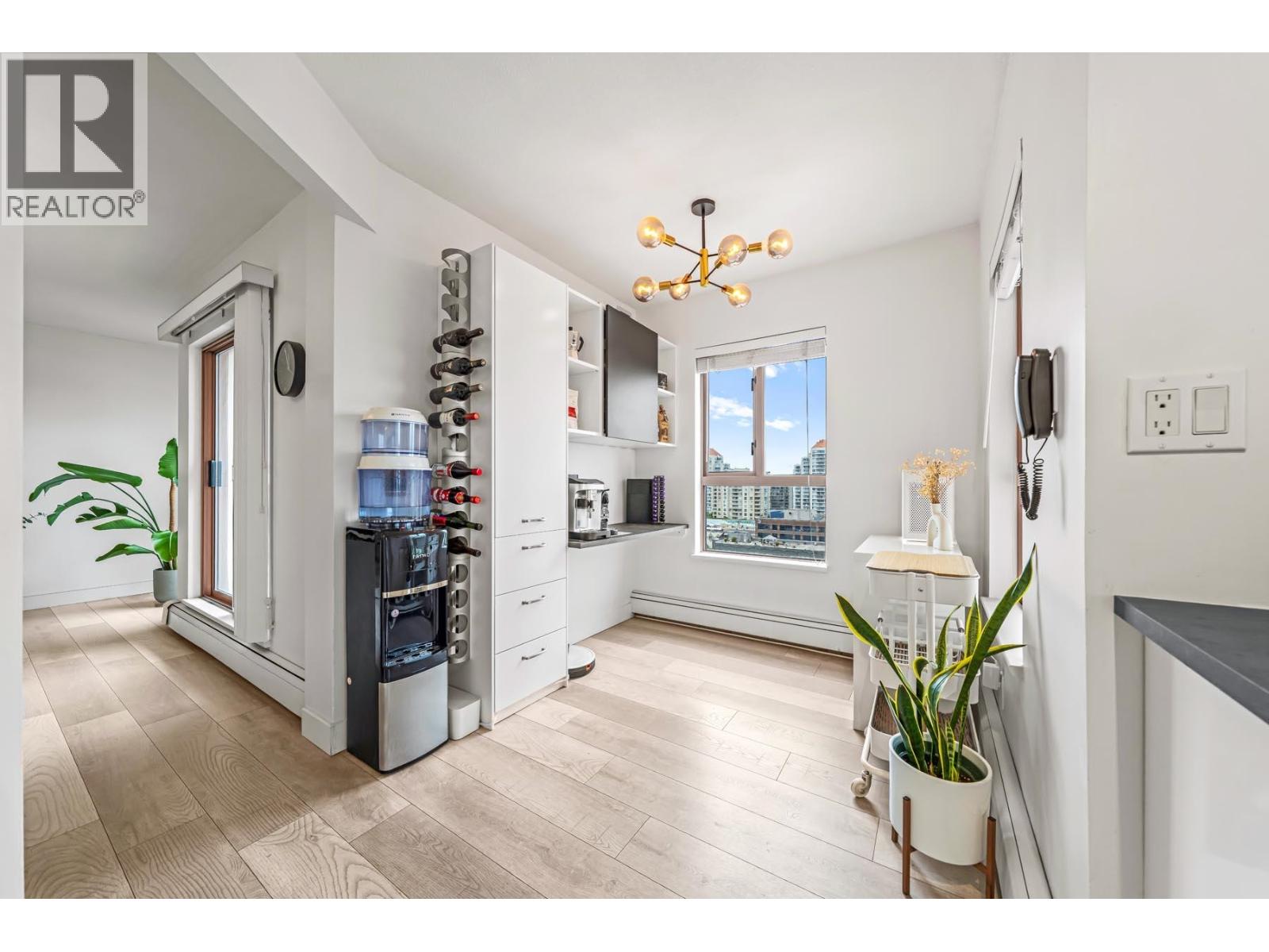 1705 612 Fifth Avenue, New Westminster, British Columbia  V3M 1X5 - Photo 9 - R3124898