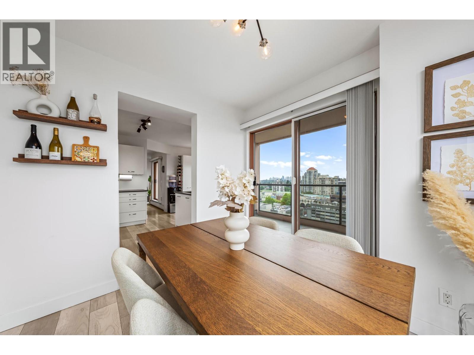 1705 612 Fifth Avenue, New Westminster, British Columbia  V3M 1X5 - Photo 11 - R3124898