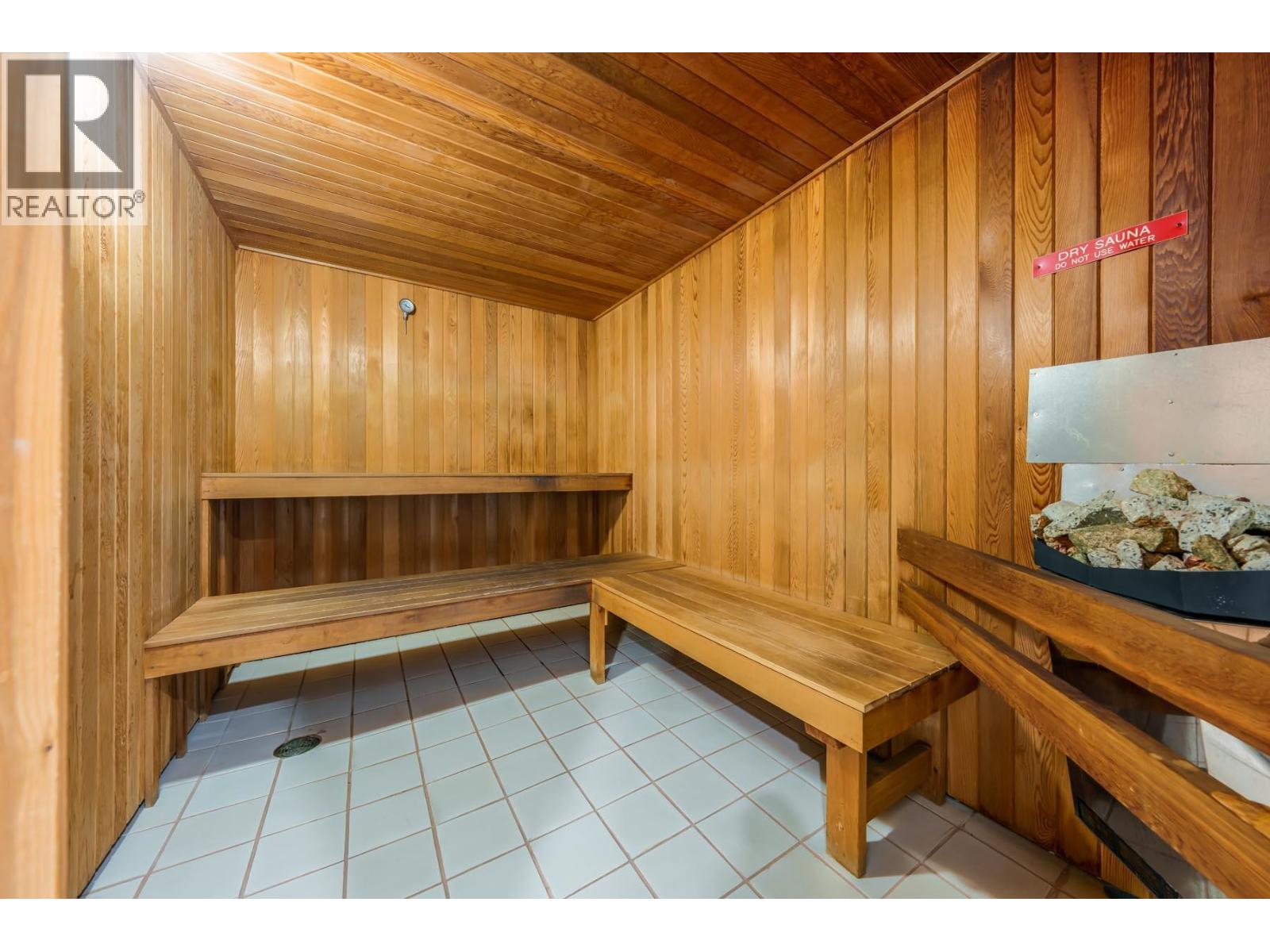 1705 612 Fifth Avenue, New Westminster, British Columbia  V3M 1X5 - Photo 32 - R3124898