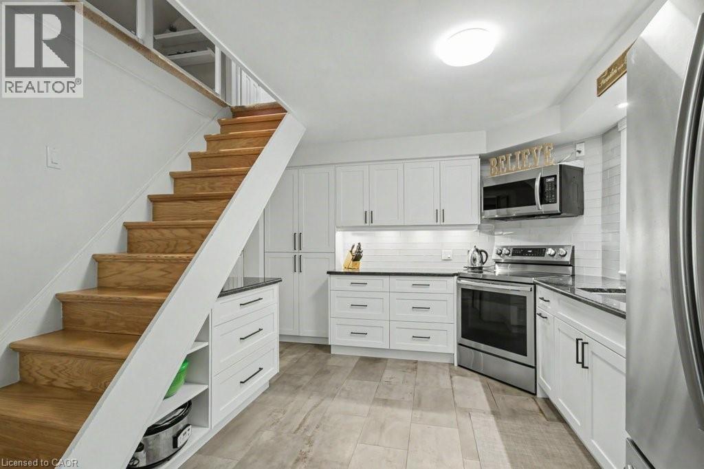 1333 Hidden Valley Road, Burlington, Ontario  L7P 0T5 - Photo 17 - 40829758