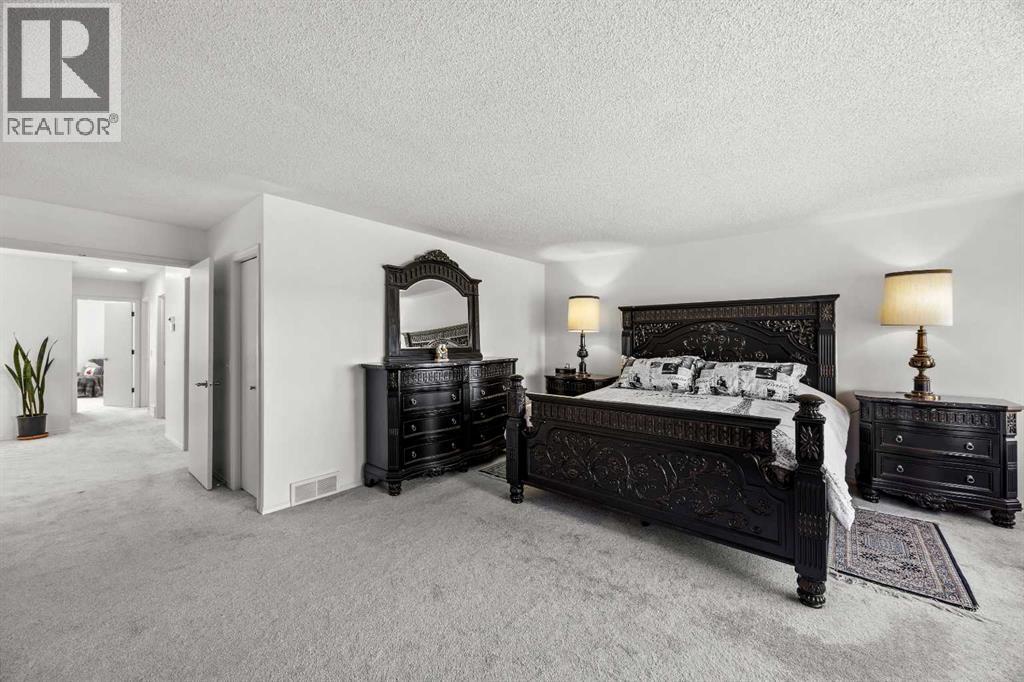1360 Shawnee Road SW, Calgary, Alberta  T2Y 2T1 - Photo 24 - A2309572