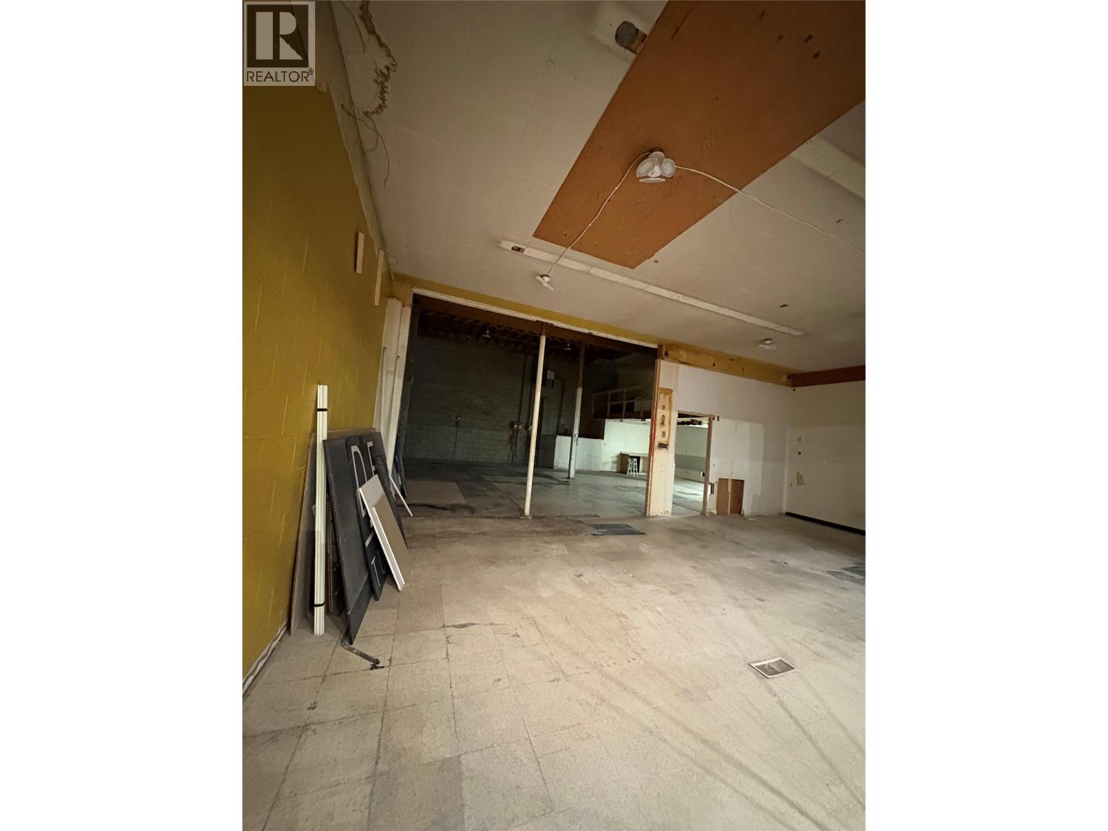 369 St Paul Street, Kamloops, British Columbia V2C 2J5 - Photo 11 - 10387759