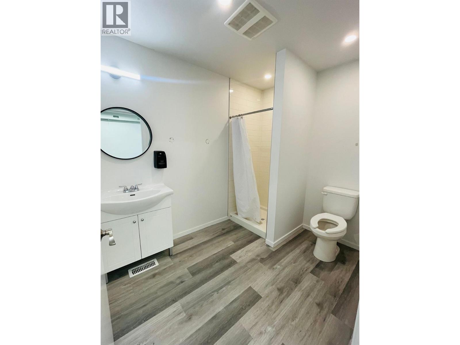 369 St Paul Street, Kamloops, British Columbia V2C 2J5 - Photo 4 - 10387759