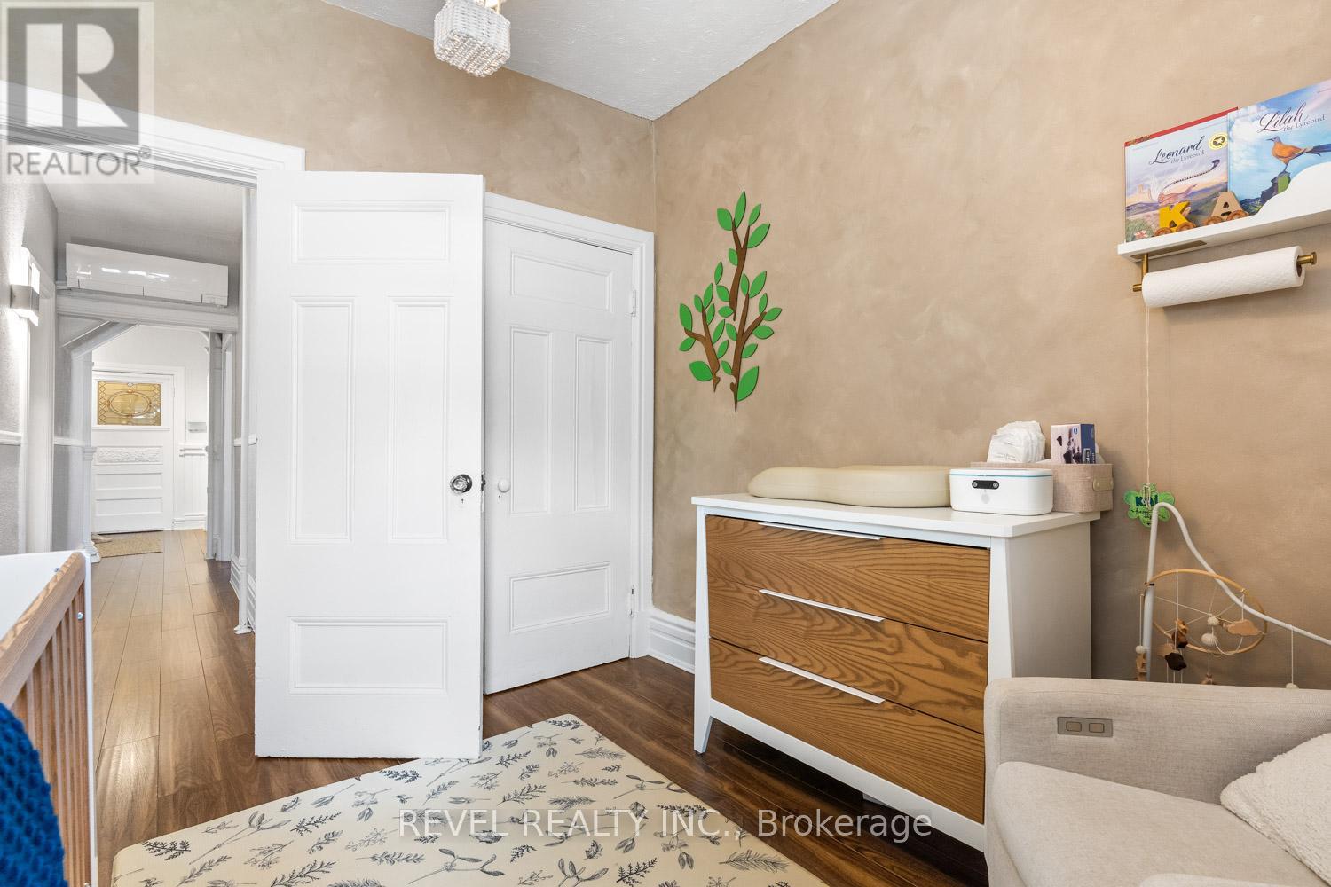 29 Shannon Street, Toronto, Ontario M6J 2E6 - Photo 14 - C13145520