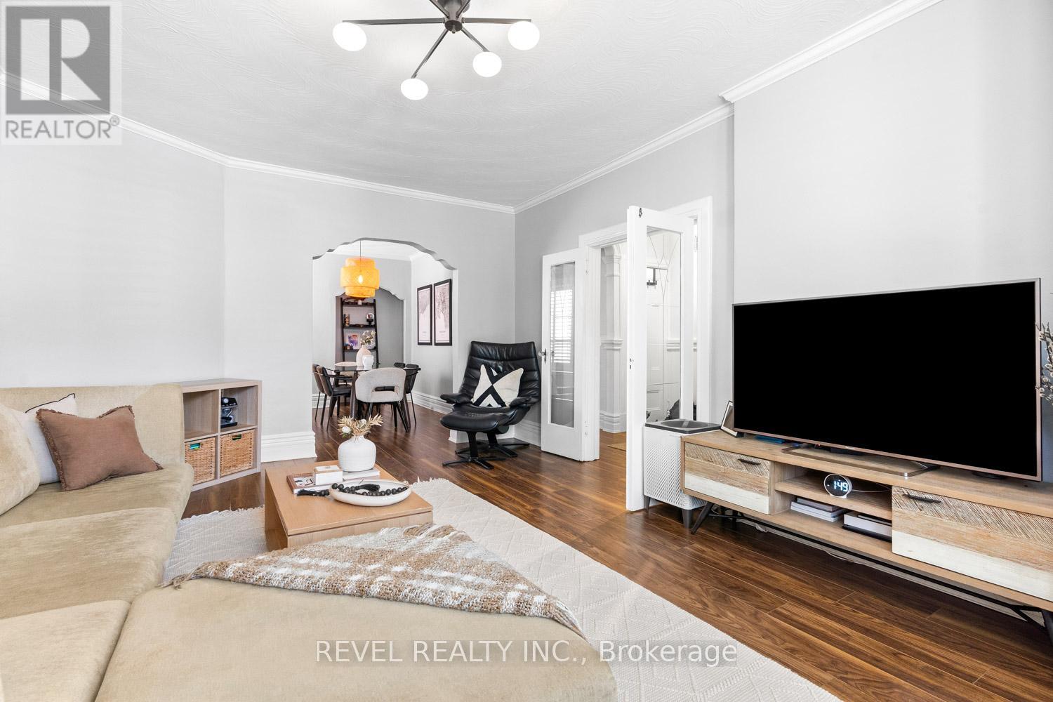29 Shannon Street, Toronto, Ontario M6J 2E6 - Photo 4 - C13145520