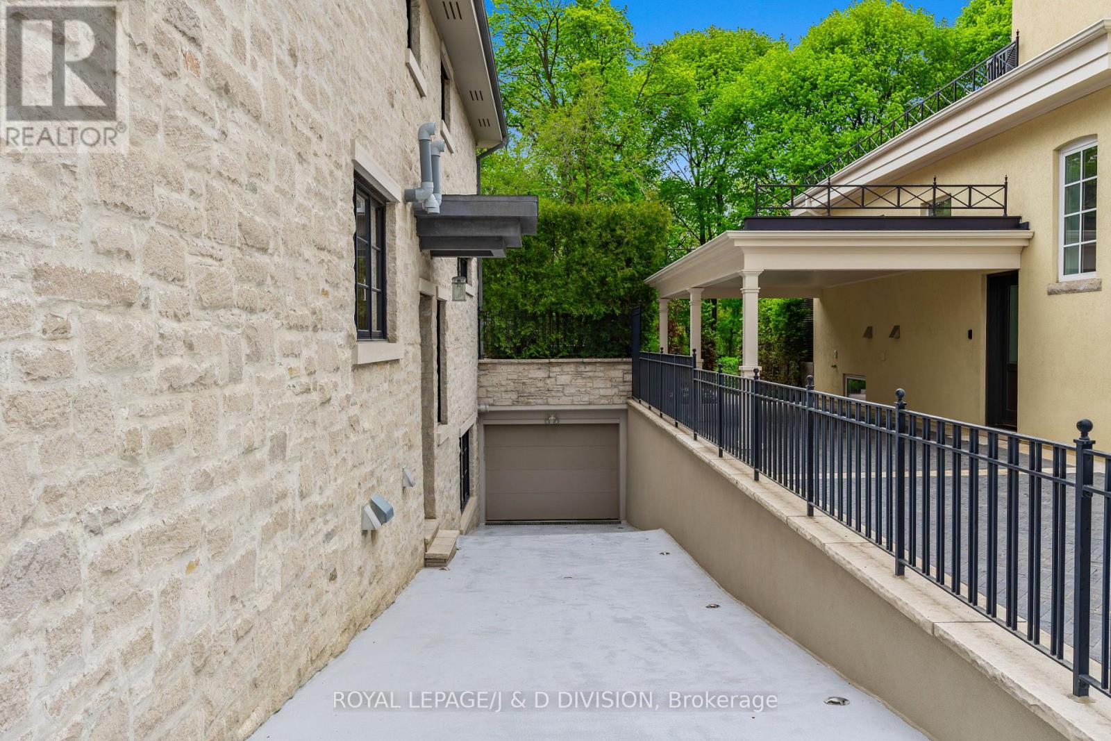 24 Glenview Avenue, Toronto, Ontario  M4R 1P6 - Photo 5 - C13145548